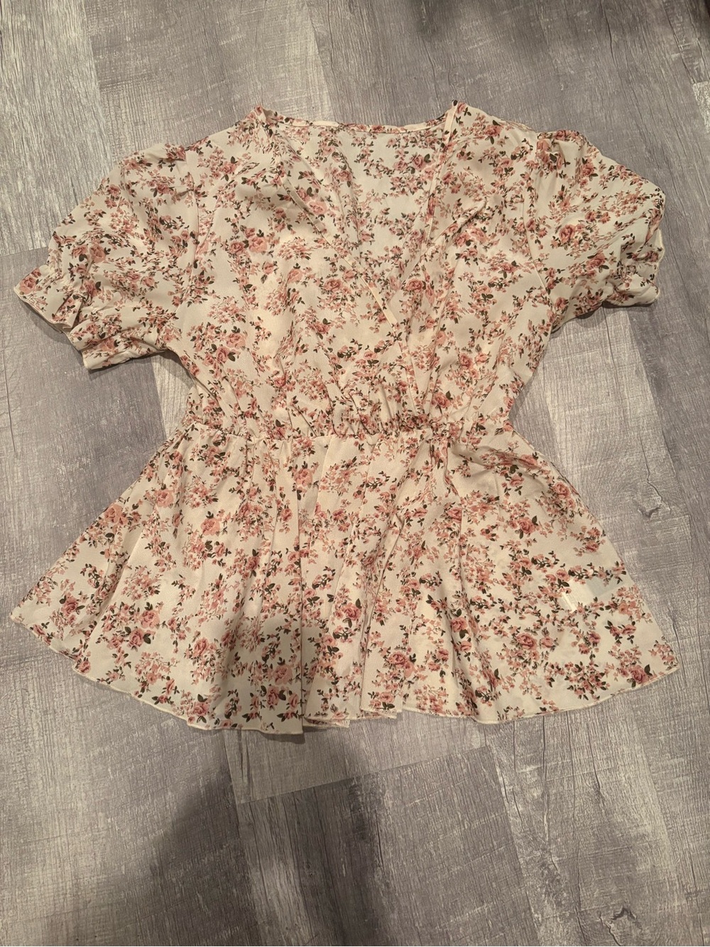 SHEIN Cream Floral Peplum Blouse with Pink Accents